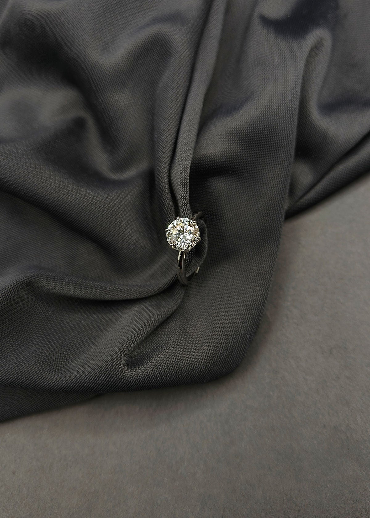 92.5 Sterling Silver Round Cut Center Solitaire Adjustable Finger Ring