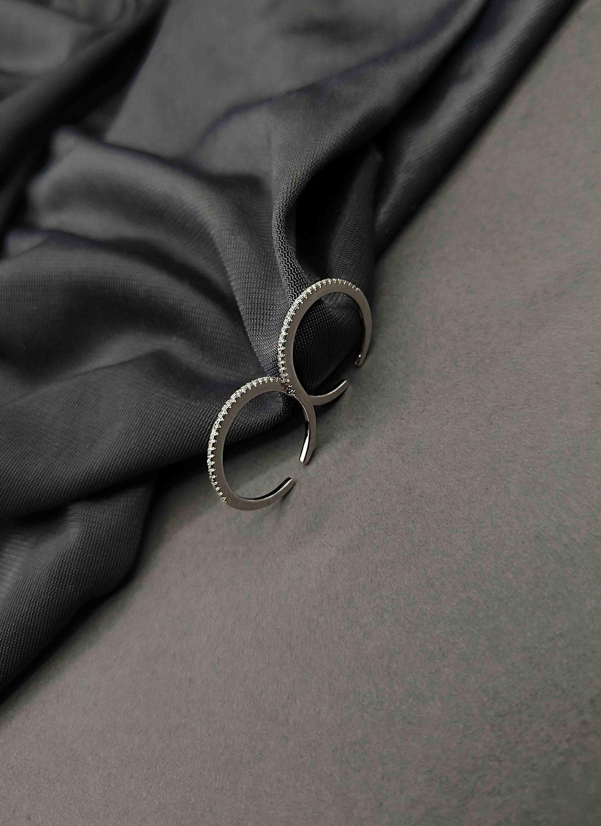92.5 Sterling Silver Two-Finger Delicate Diamond Adjustable Finger Ring For Women