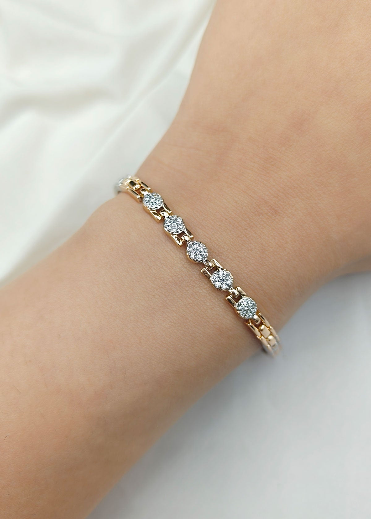 Delicate Fancy Zircon Chain Style Rose Gold With Silver Plated Women Loose Bracelet