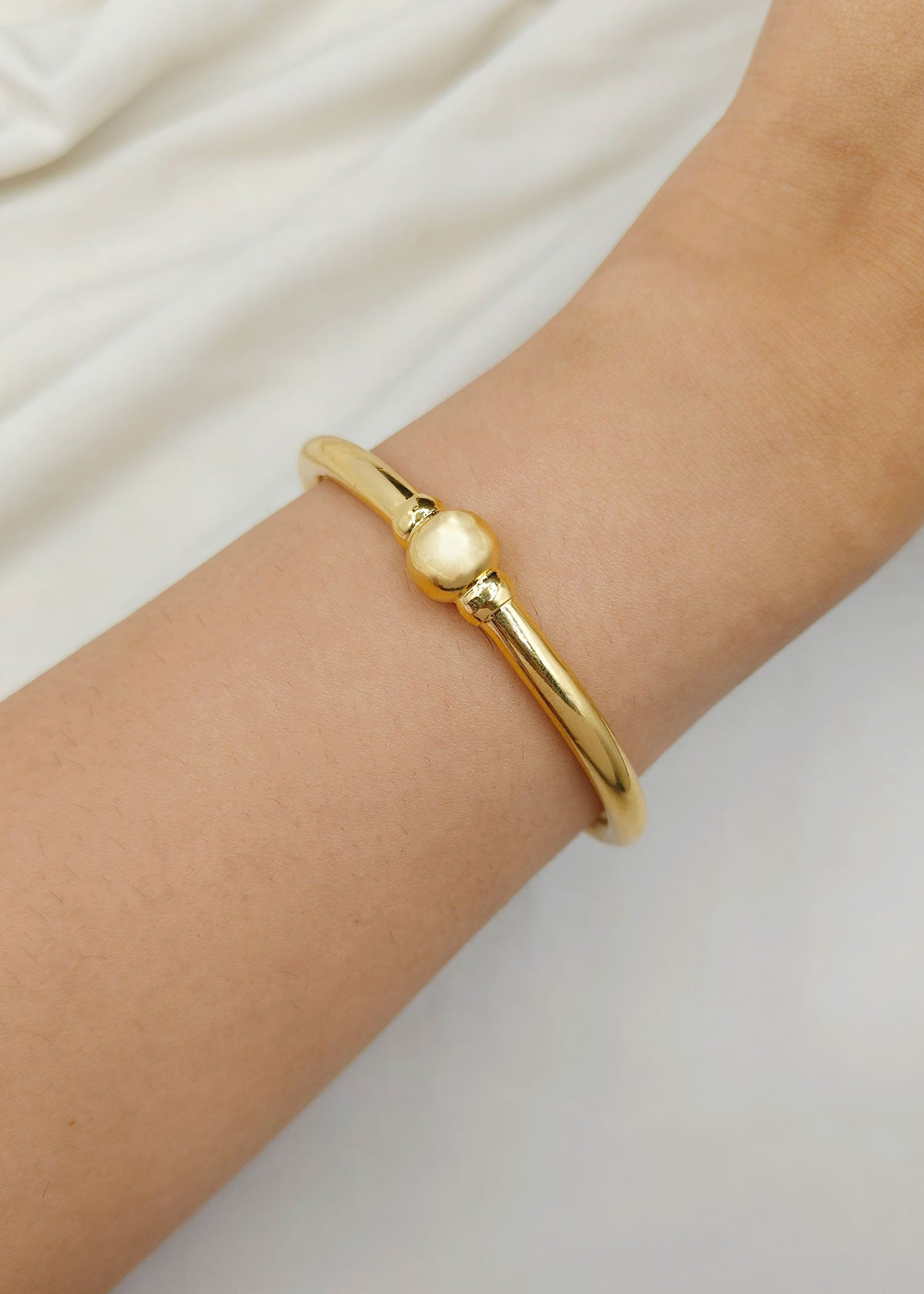 1 Gram Gold Plated Classic Kada Bangles (Pair)