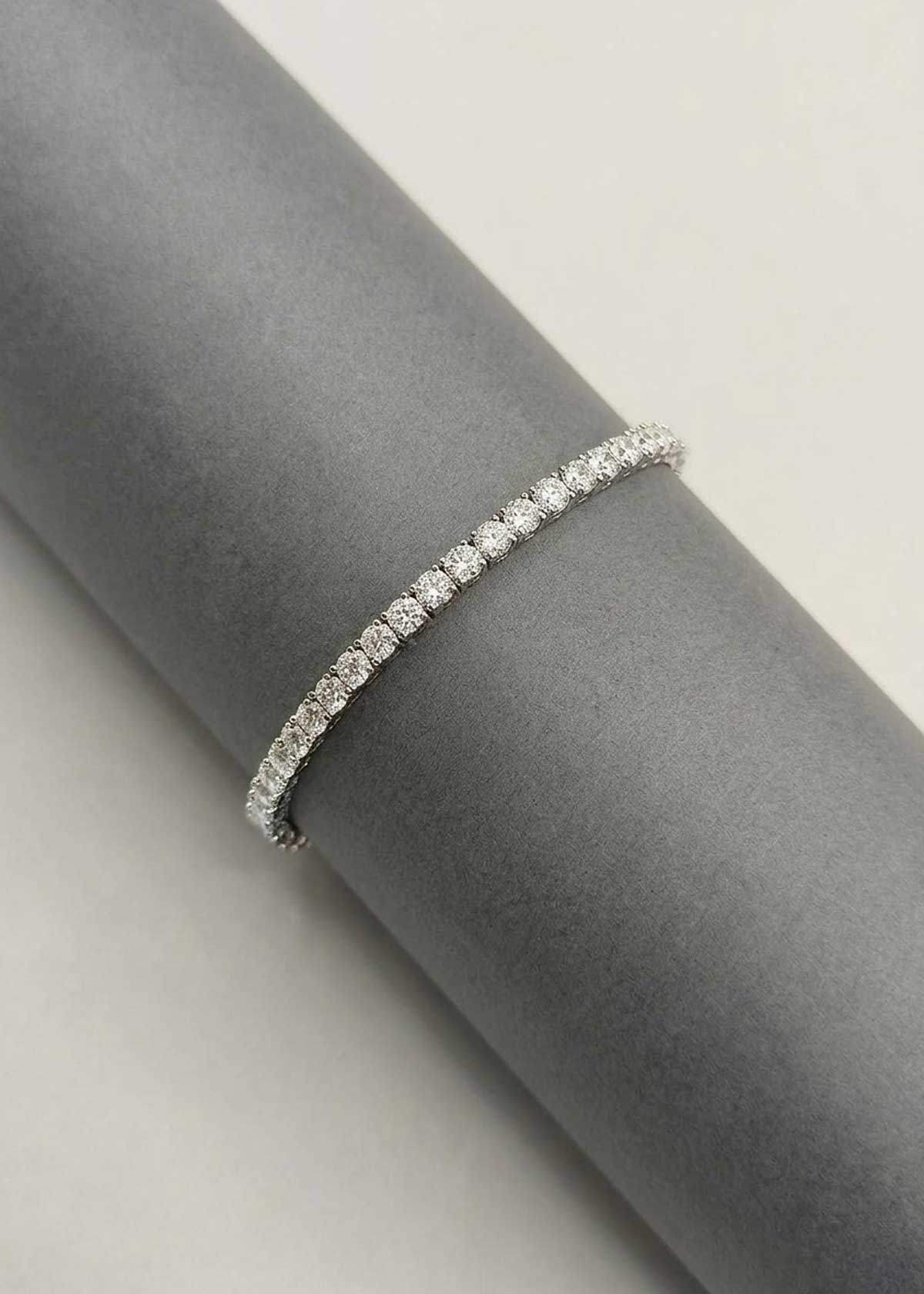 Delicate Silver Plated Single Line Solitaire Fully Adjustable Loose Bracelet For Women