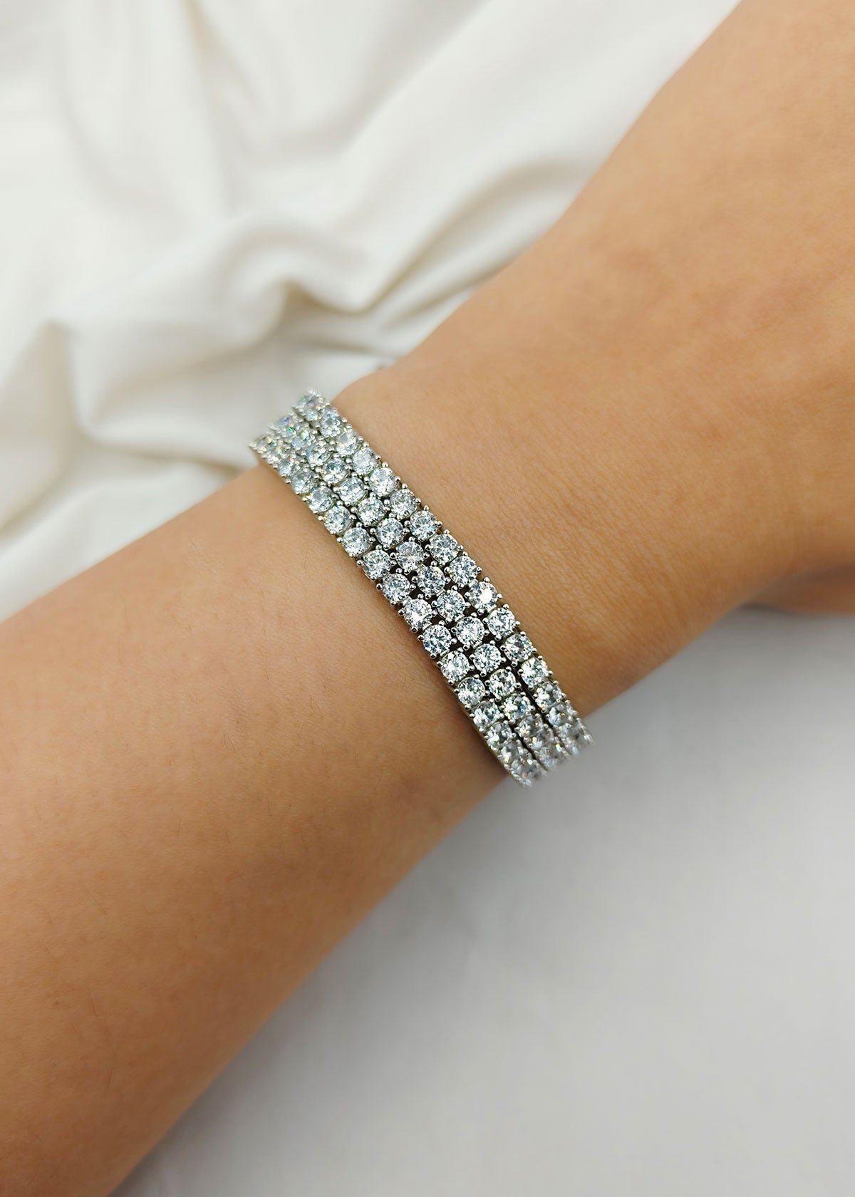 Shiny Crystal Rhinestone 3 Line Cubic Zircon Silver And Gold Plated Loose Bracelet