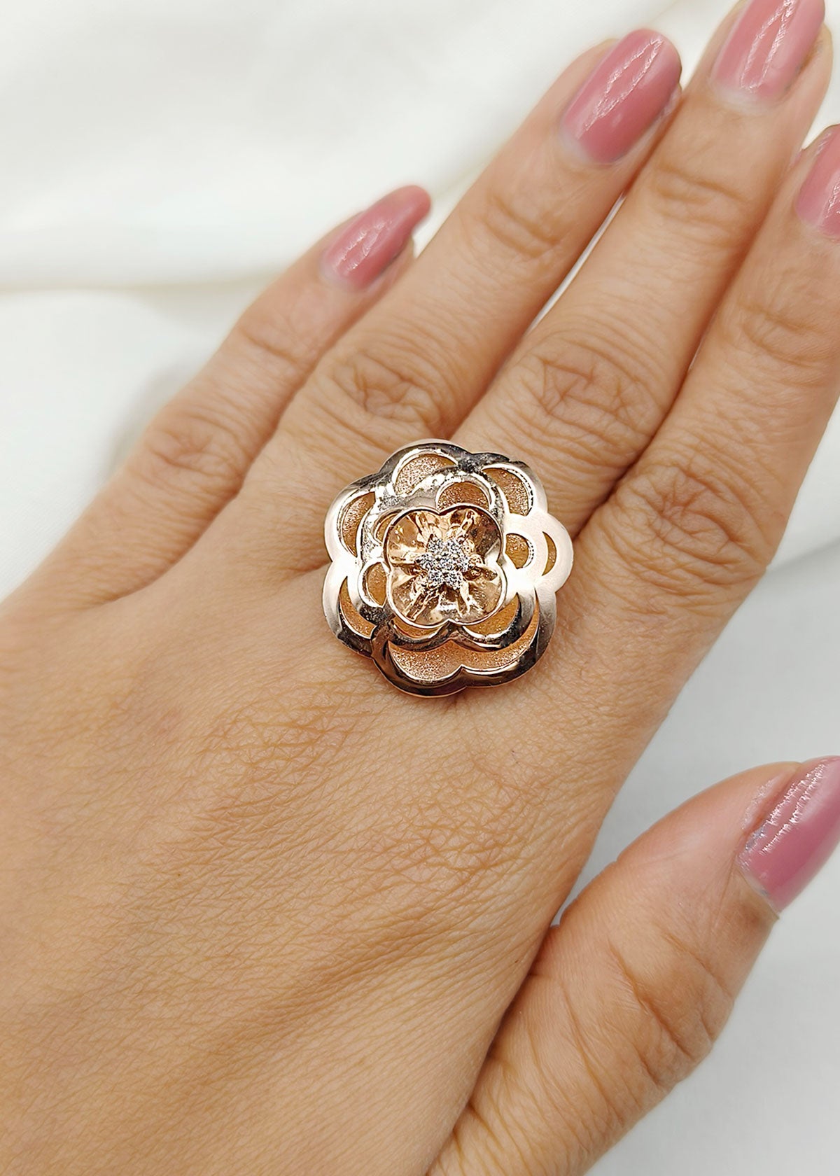 92.5 Sterling Silver Floral Fantasy Rose Gold Diamond Adjustable Big Finger Ring