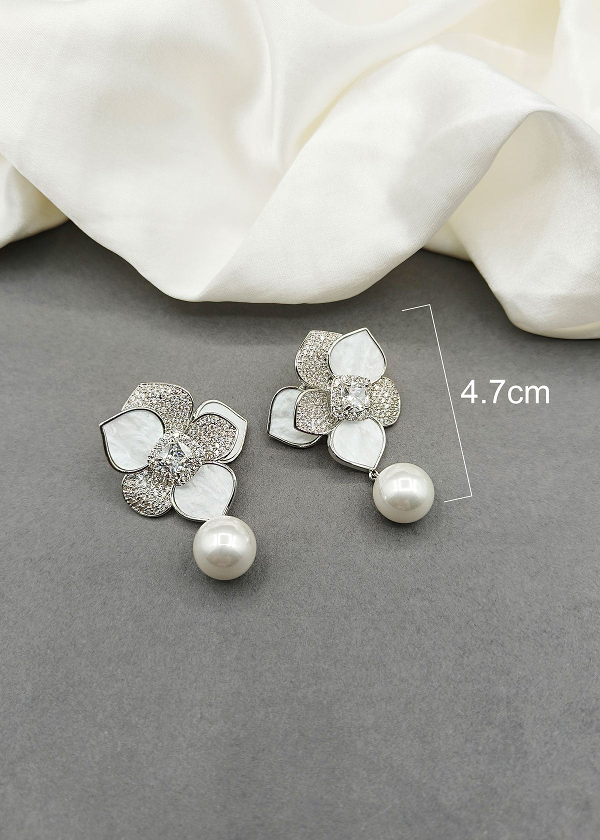 Mother Of Pearl Floral Design Silver Plated Diamond Big Earring For Women
