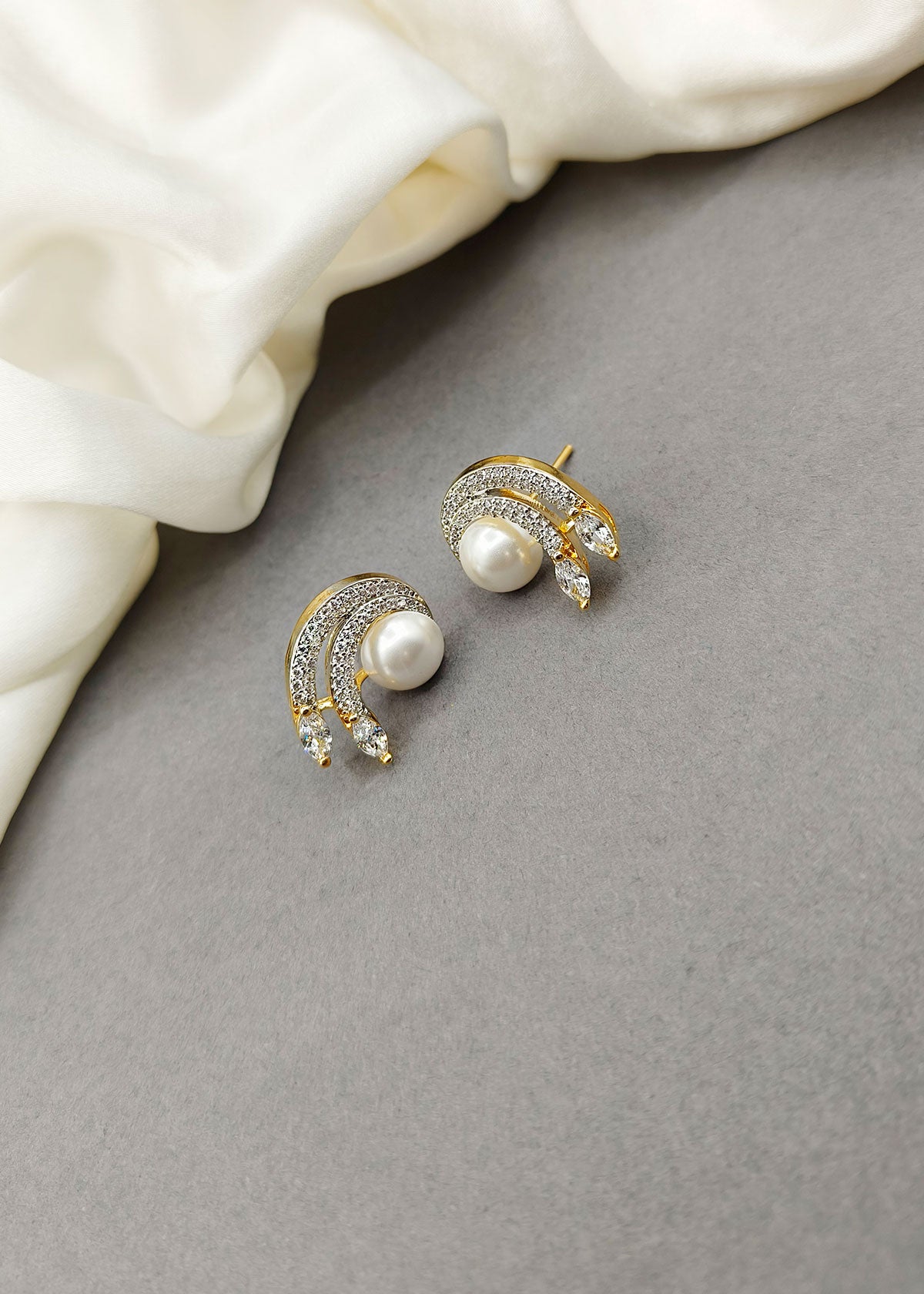 Classic Elegance Pearl Gold And Silver Plated Diamond Stud Earring For Women
