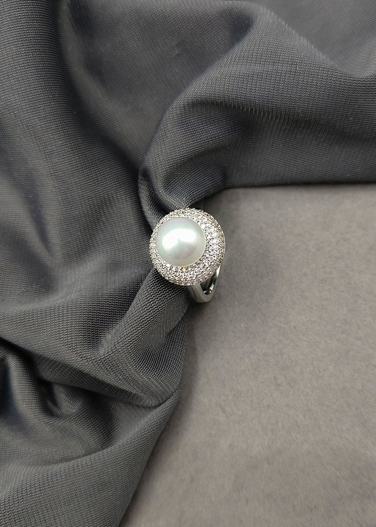 Dreamy Shine Cubic Zircon Silver Plated Pearl Adjustable Finger Ring