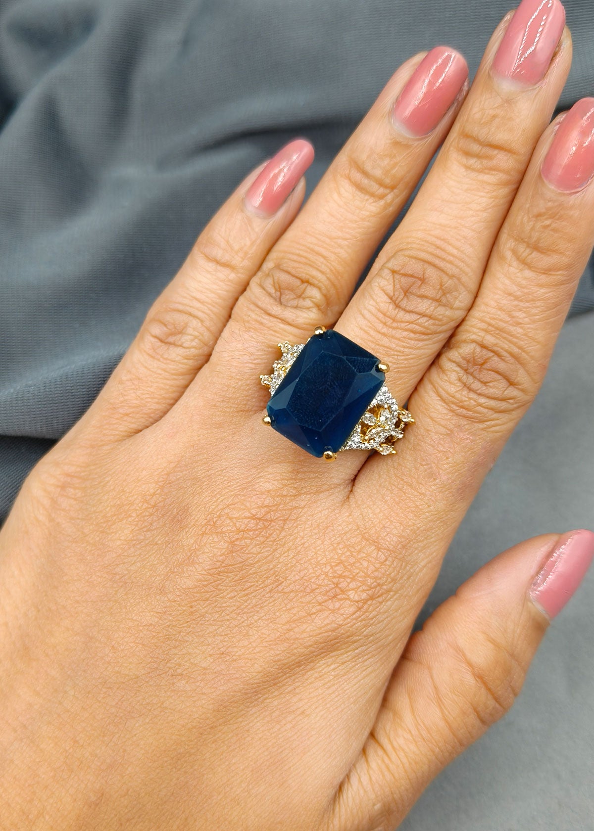 Gold-Silver Plated Big Stone Blue / Green Diamond Adjustable Finger Ring