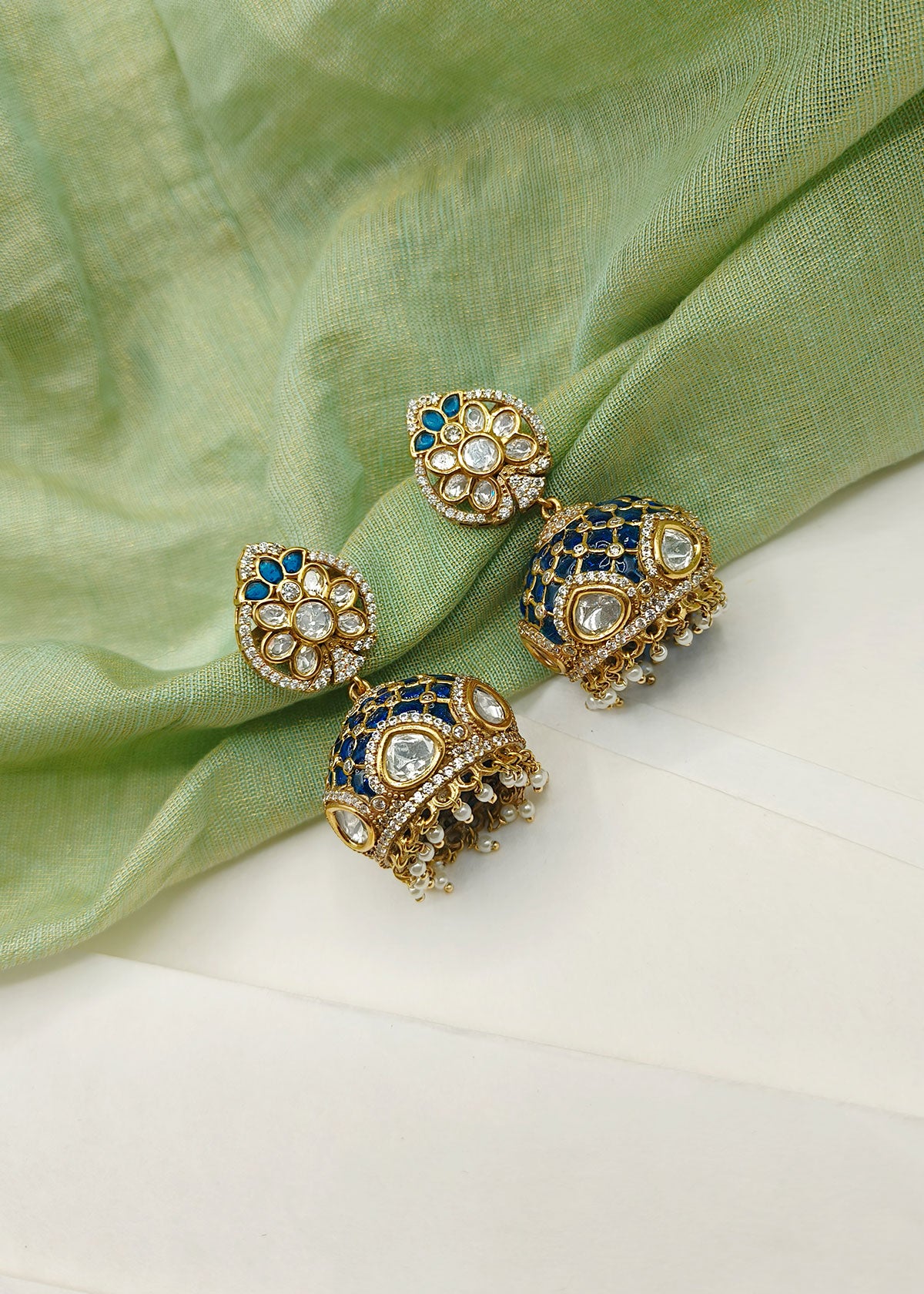 Cubic Zircon Colourful Ethnic Style Antique Gold Big Kundan Jhumka Earring