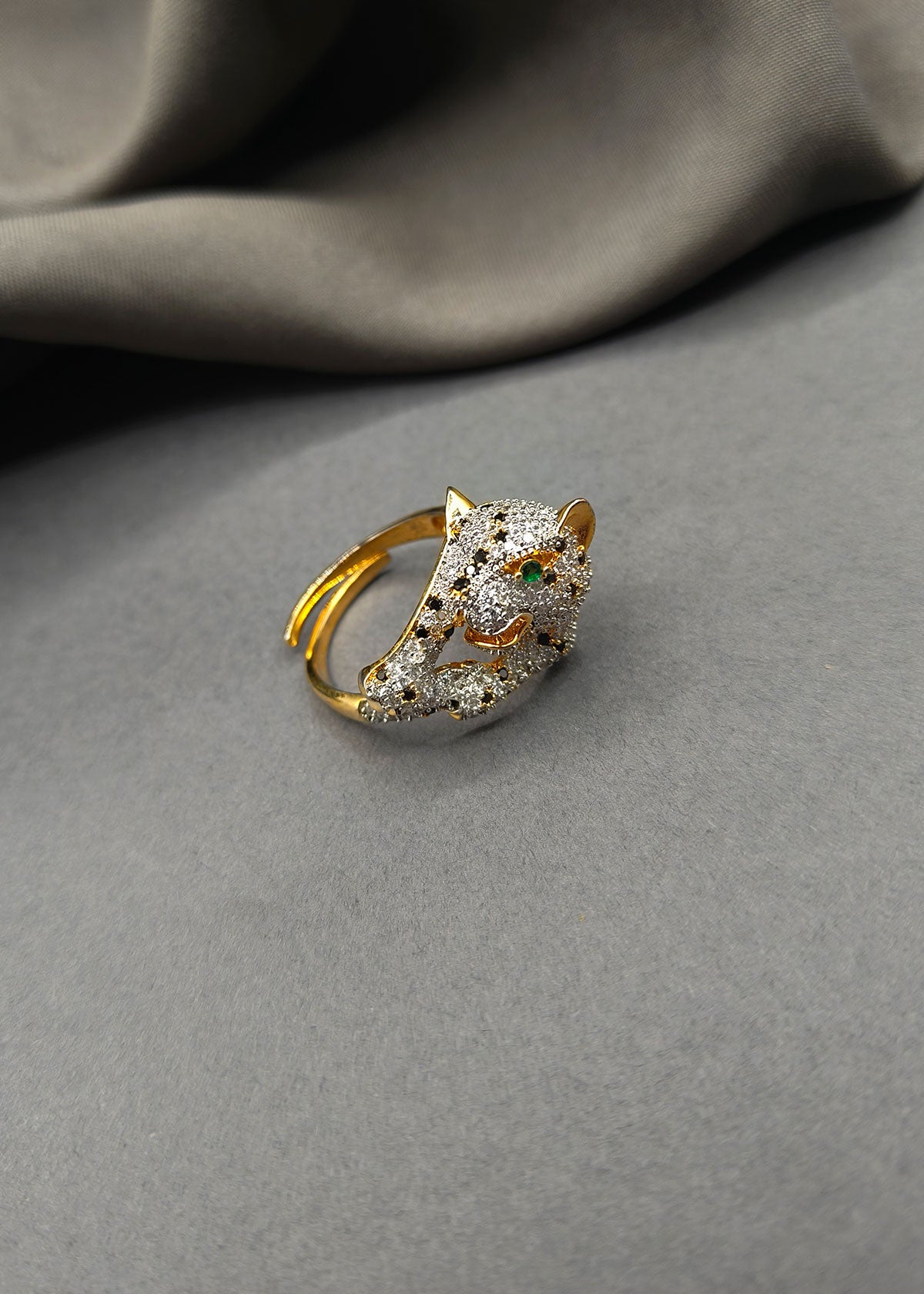 Cubic Zircon Wild Elegance Leopard Head Design Gold- Silver Plated Adjustable Finger Ring