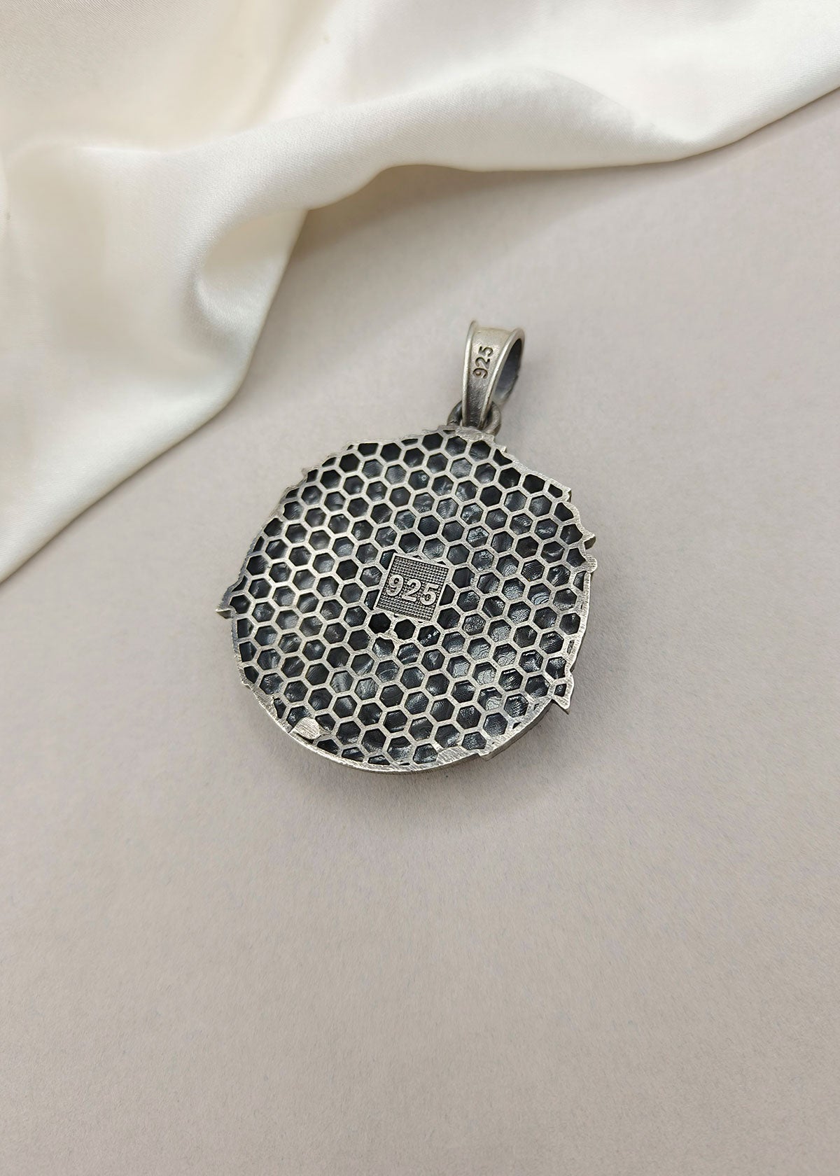 92.5 sterling silver Divine Ganesha Leaf Motif Silver Big Pendant