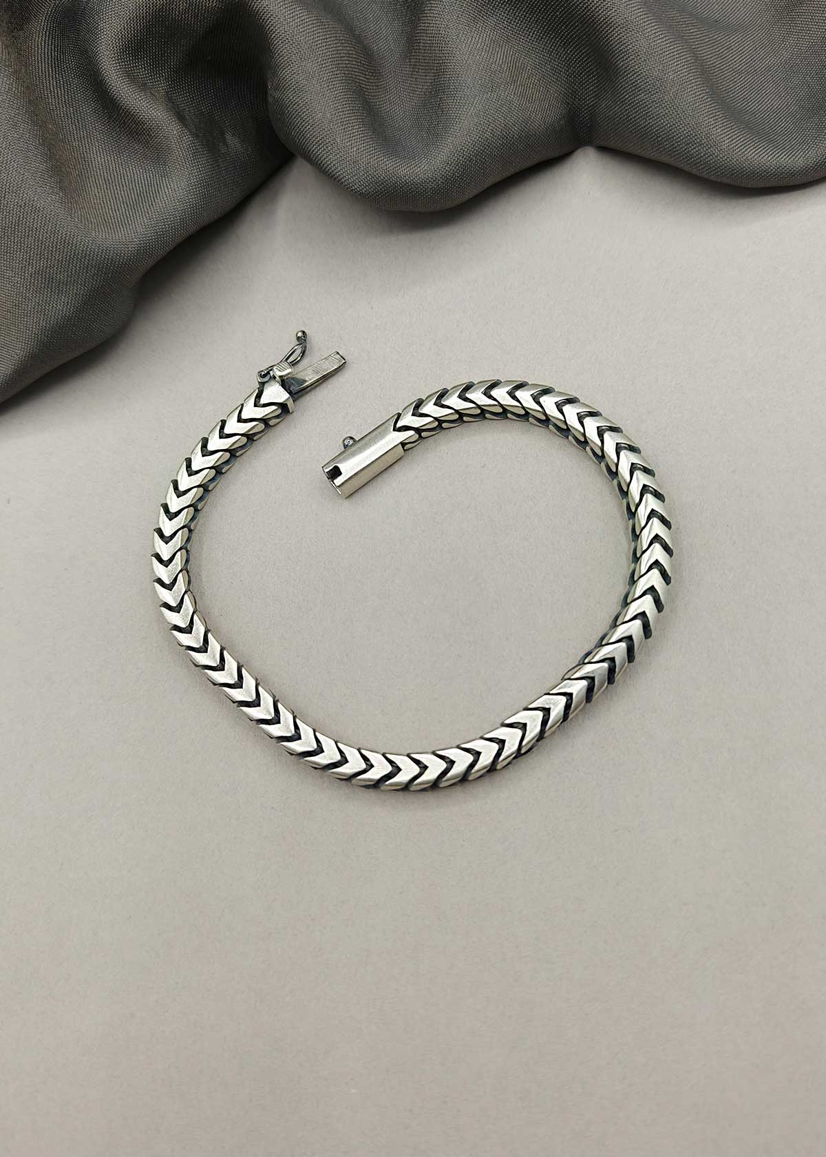 Chevron Chain Style 92.5 Sterling Silver Men's Loose Bracelet