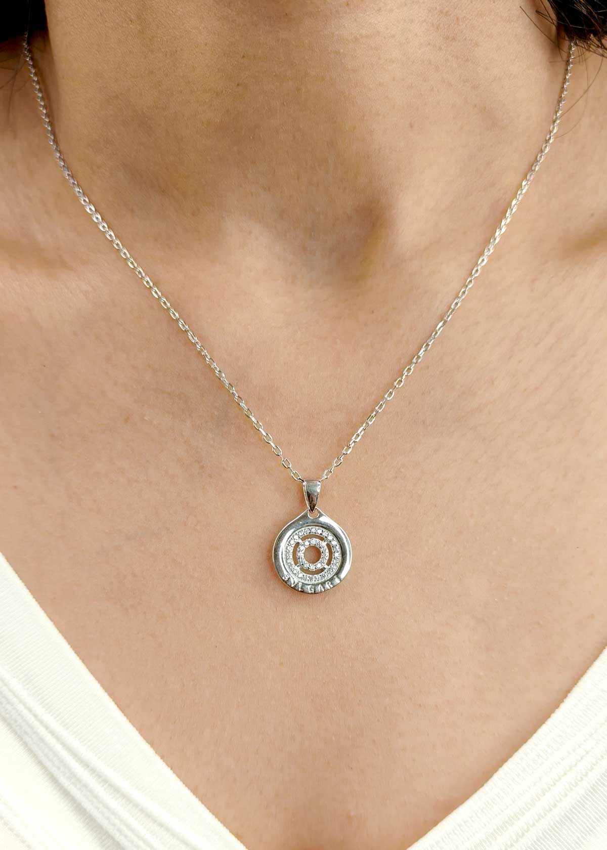 92.5 Sterling Silver Bvlgari Inspired Circle Design Pendant Set With Chain For Women