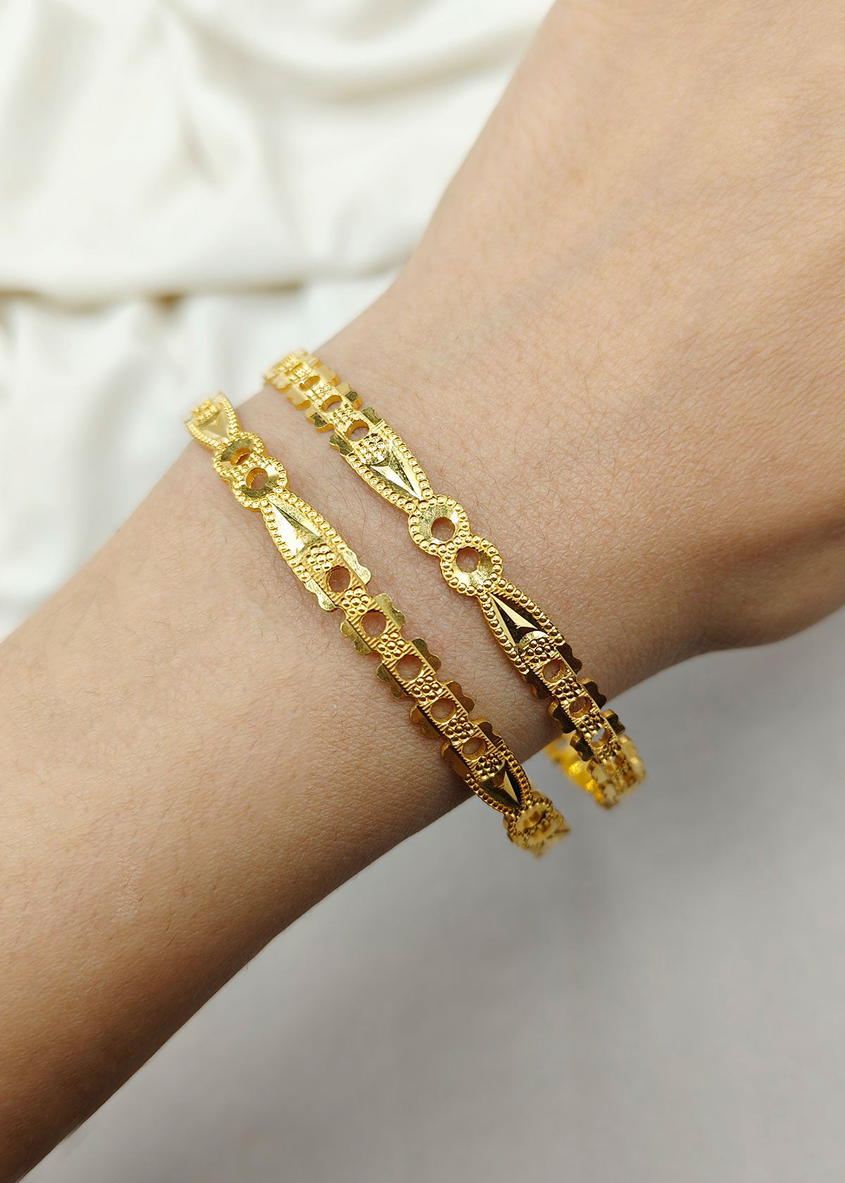 1 Gram Gold Plated Floral Designer Cutwork Bangles (4 Pcs)