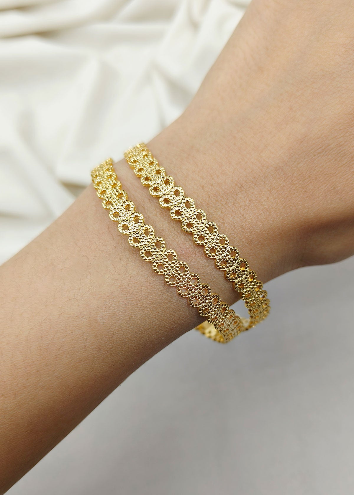 Traditional Floral Pattern 1 Gram Gold Plated Bangles (4 Pcs)