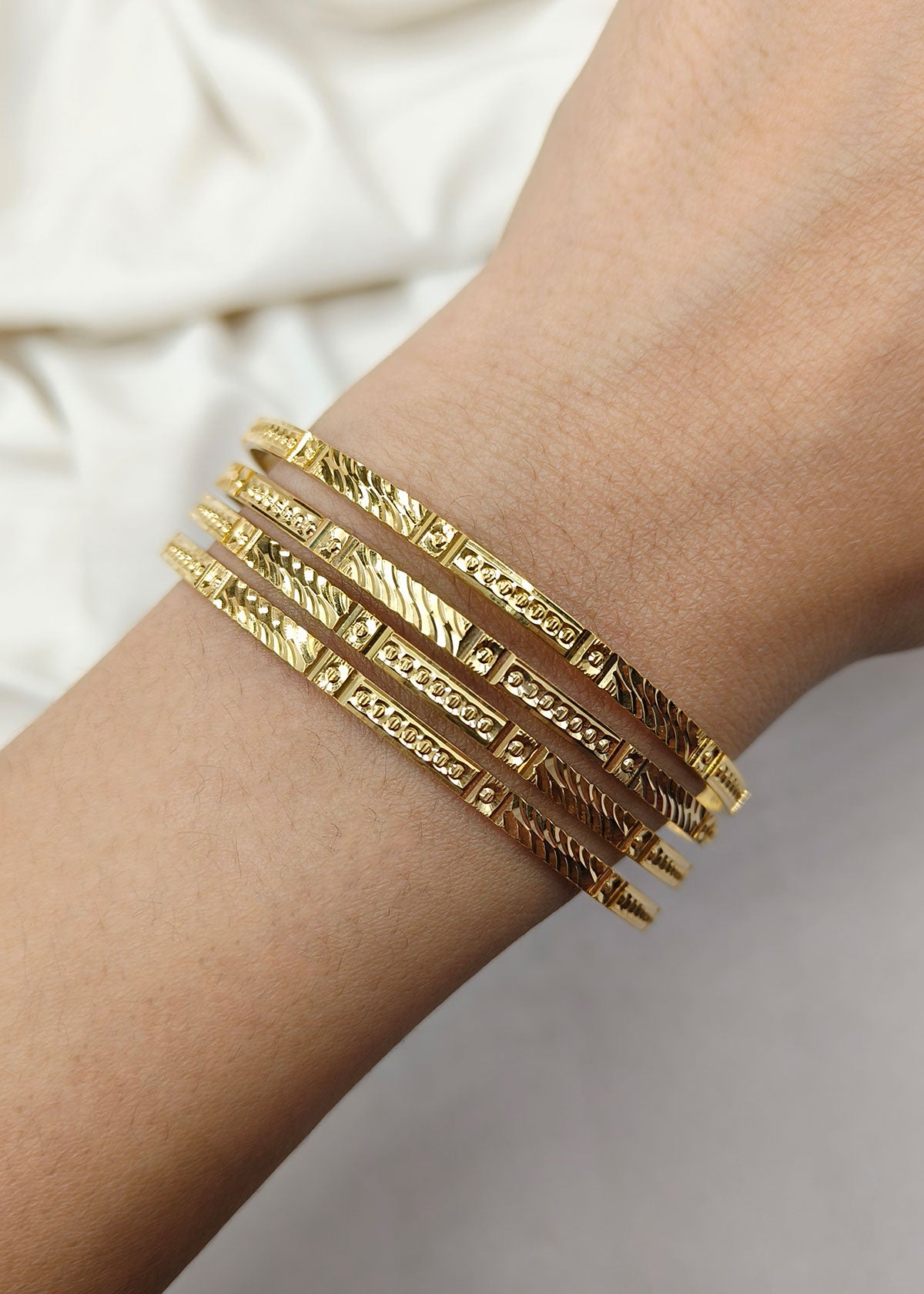 1 Gram Gold Plated Classic Ethnic Designer Bangles (4/8 Pcs)