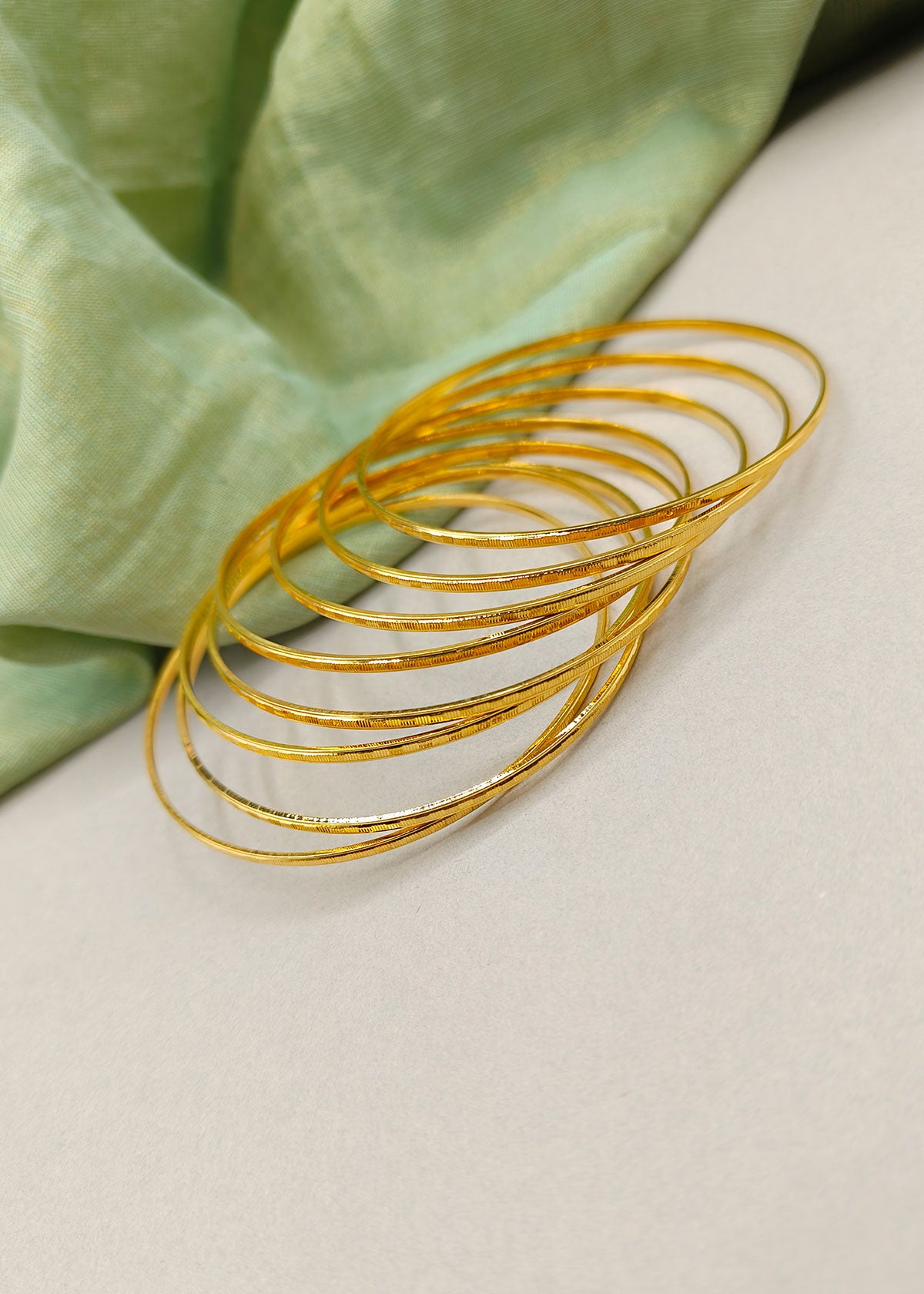 1 Gram Gold Plated Elegant Textured Classic Bangles (8 Pcs)