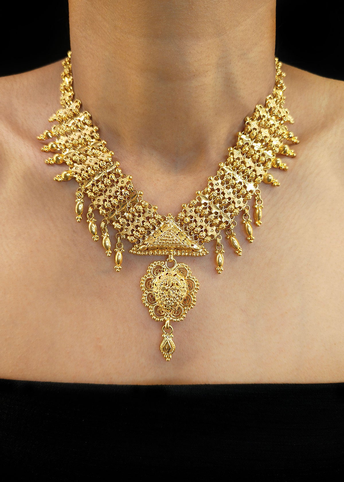 Elegant 1 Gram Gold Plated Floral Drop Designer Necklace Set