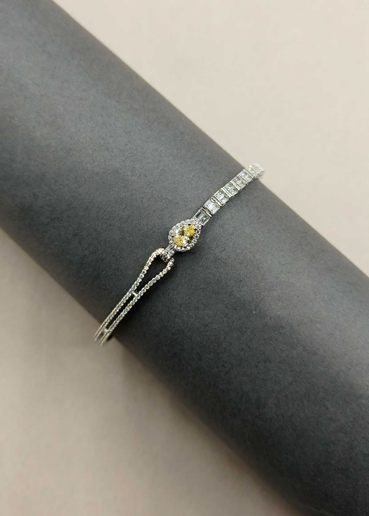 Baguette And Teardrop Cubic Zircon Openable Kada Bracetet For Women