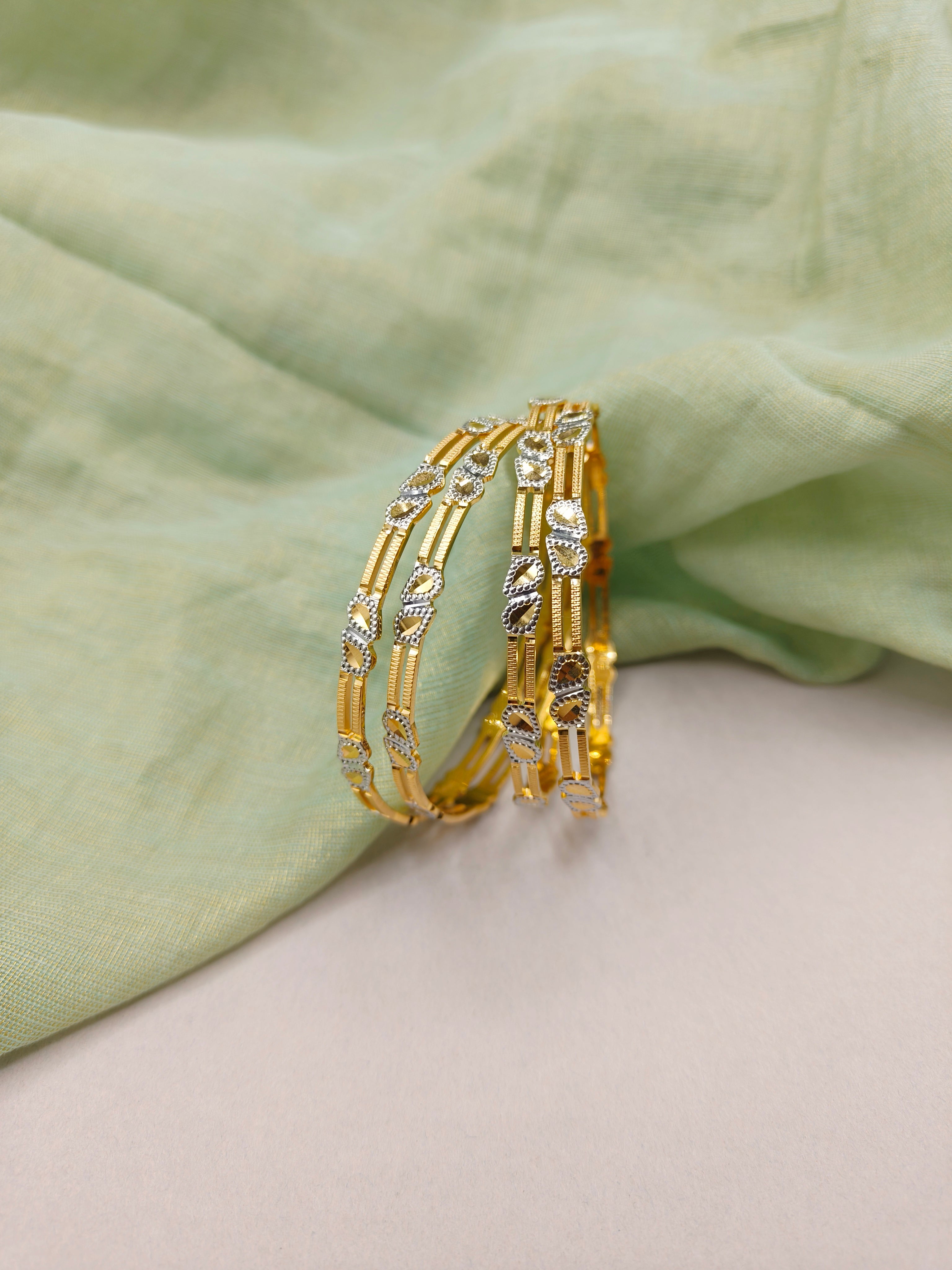 1 Gram Gold And Silver Plated Dual Tone Sleek Bangles (4Pcs)