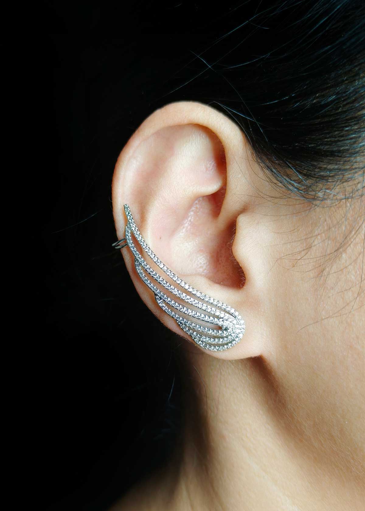 Wing Inspired Silver Plated Cubic Zircon Ear Cuff For Women