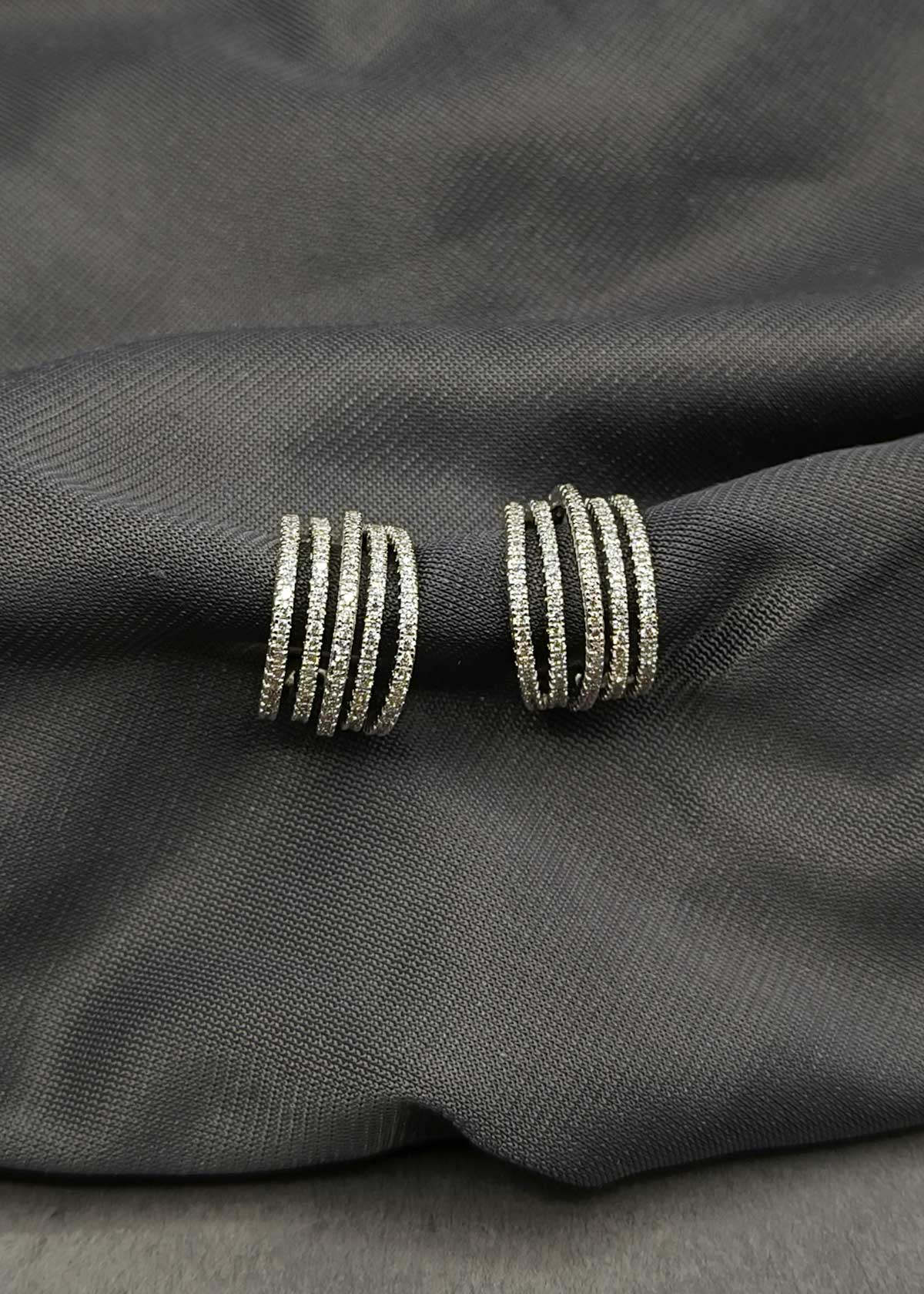 Multi Line Design Silver Plated Cubic Zircon Ear Cuff for Women