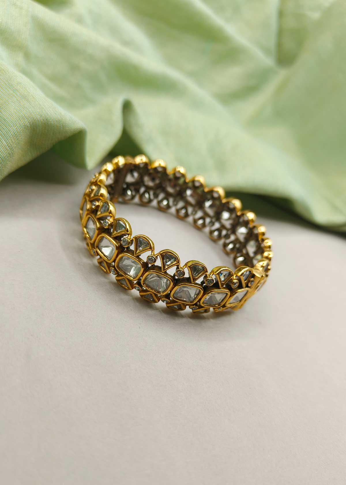 Square Shape Kundan And Cubic Zircon Antique Gold Openable Kada Bangle For Women (Single)