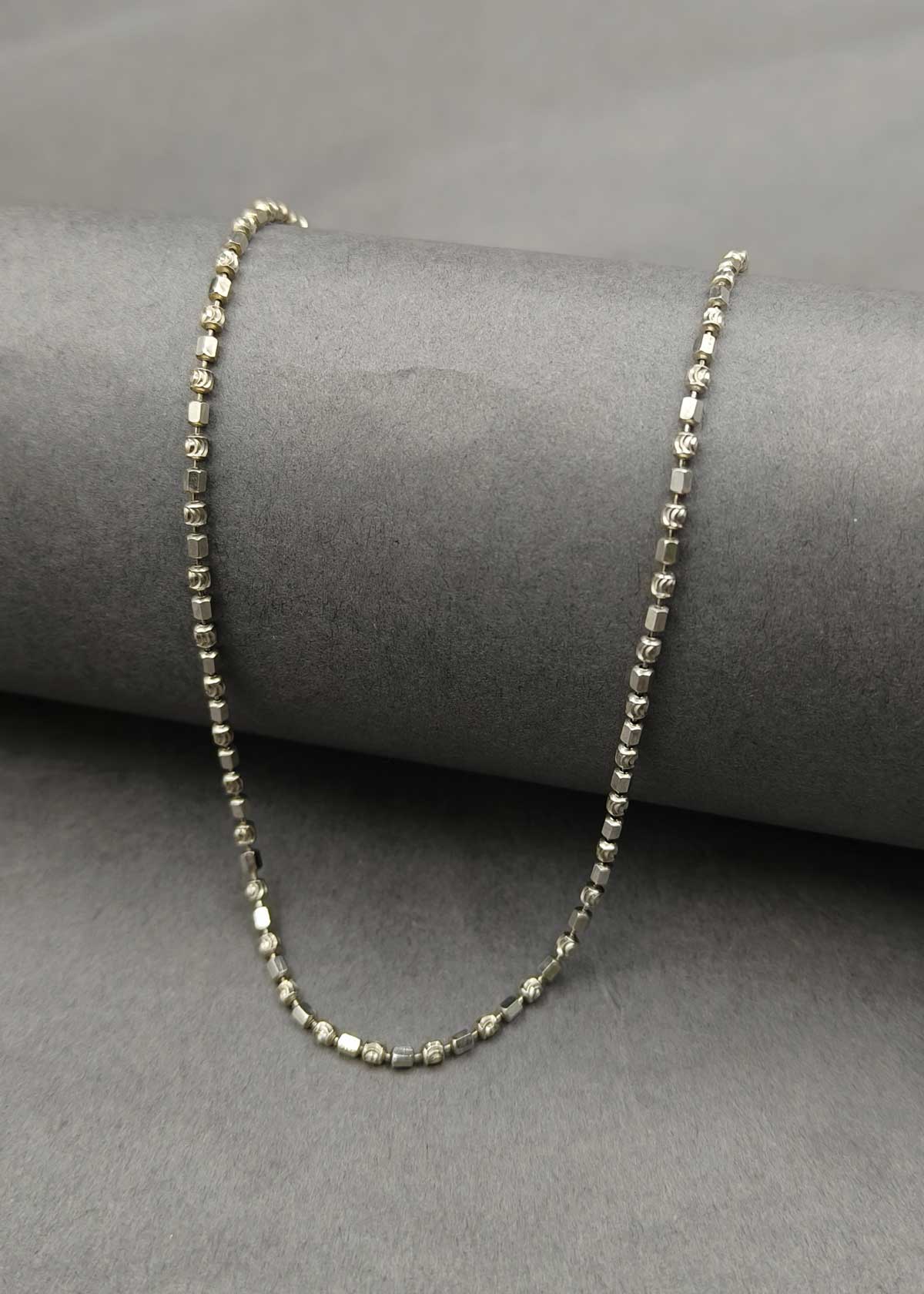 Elegant Geometric Pattern 92.5 Sterling Silver Women Chain