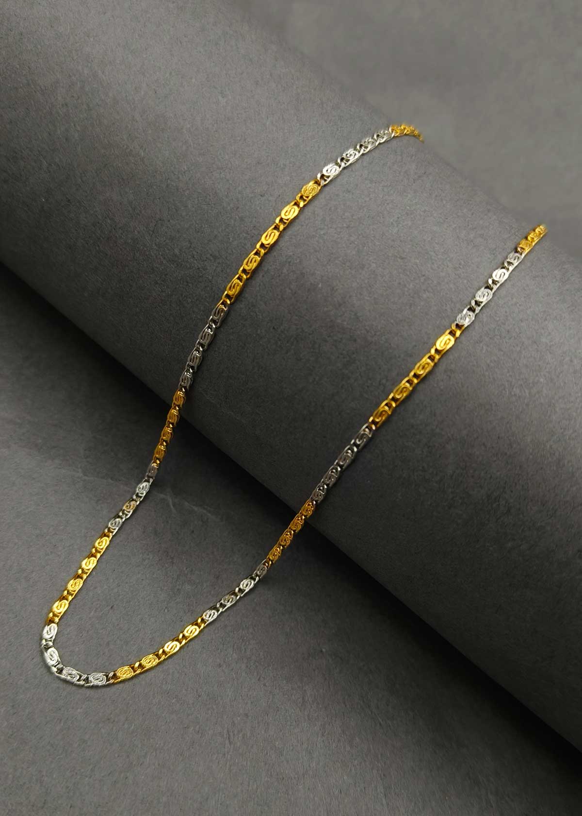 Modern Style Two Tone Oval Link Women Chain