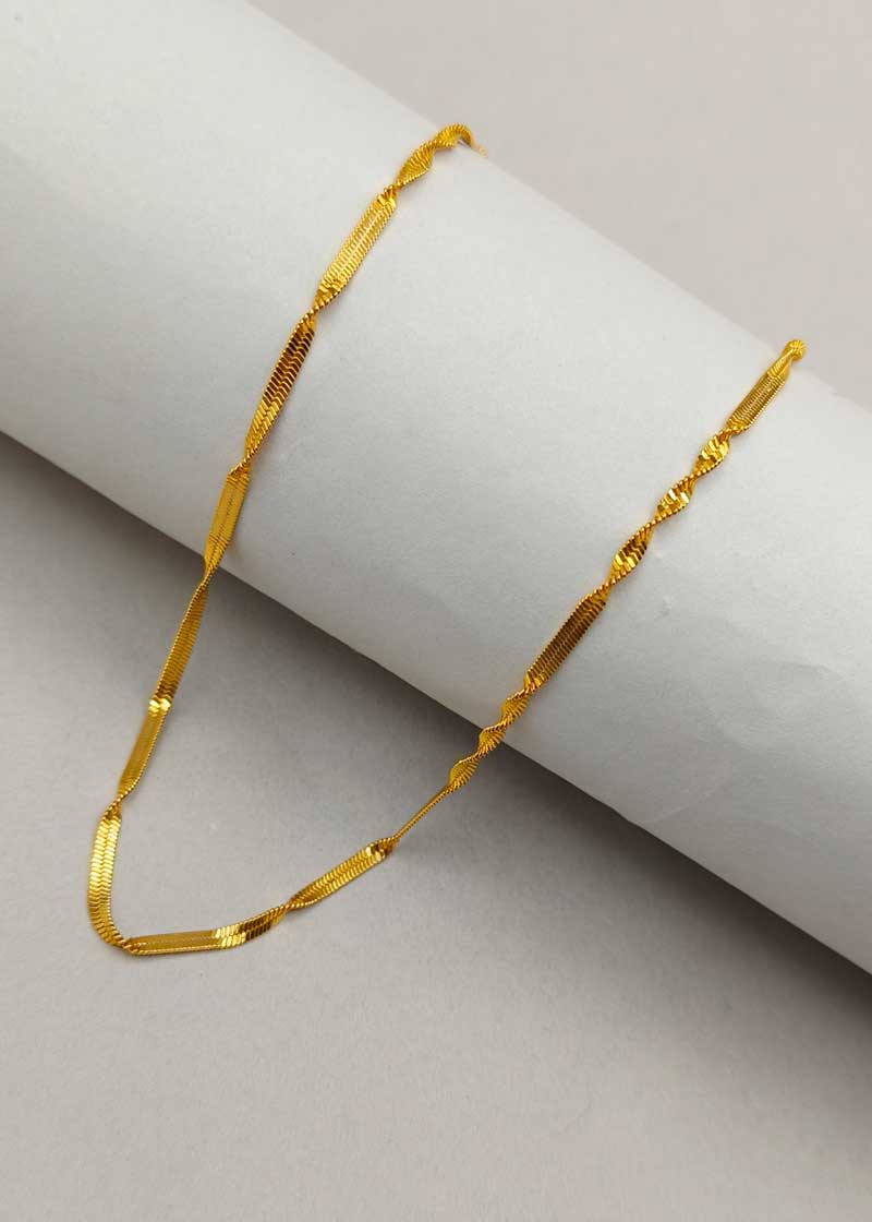 Classic Spiral Texture Gold Plated Women Chain