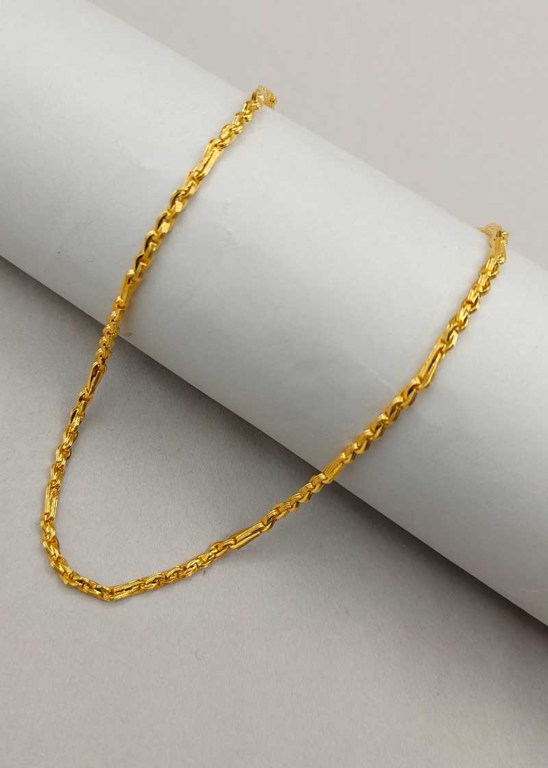 Designer Classic Link Pattern Gold Plated Women Chain