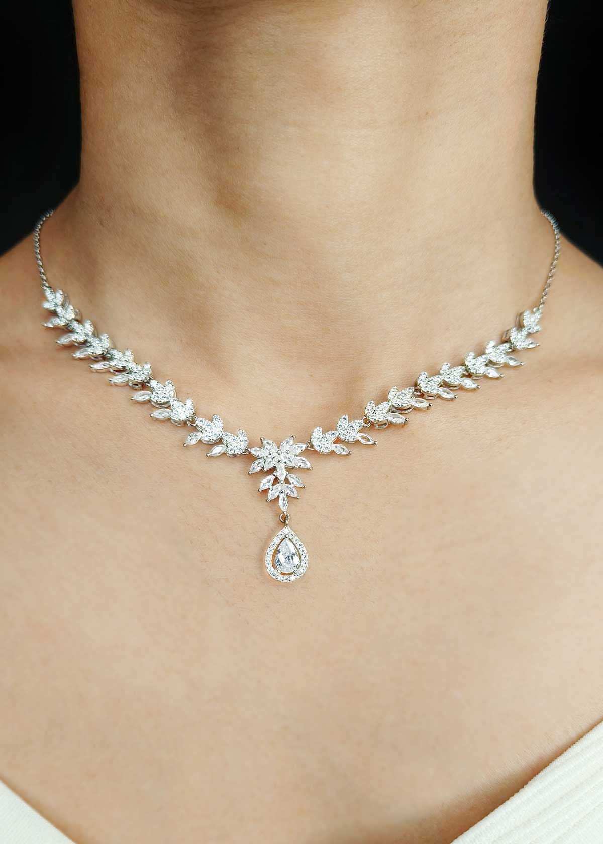 92.5 Sterling Silver Elegant Floral Motif Marquise Diamond Necklace Set