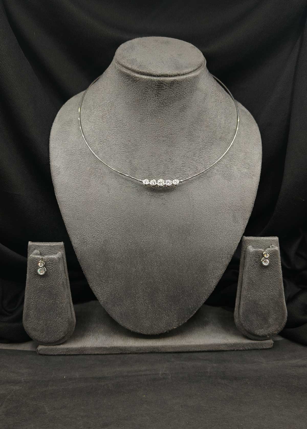 92.5 Sterling Silver Cubic Zircon Minimalist Wire Choker Style Necklace Set