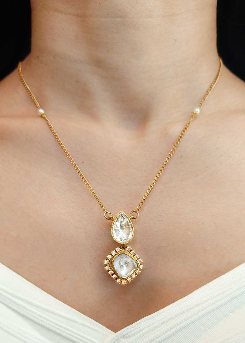 Dazzling Gold Plated Tear Drop Kundan And Cubic Zircon Drop Pendant Set With Chain