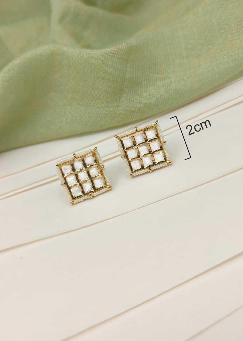 Modern Square Cut Kundan And Seed Pearl Gold Plated Pendant Set With Chain