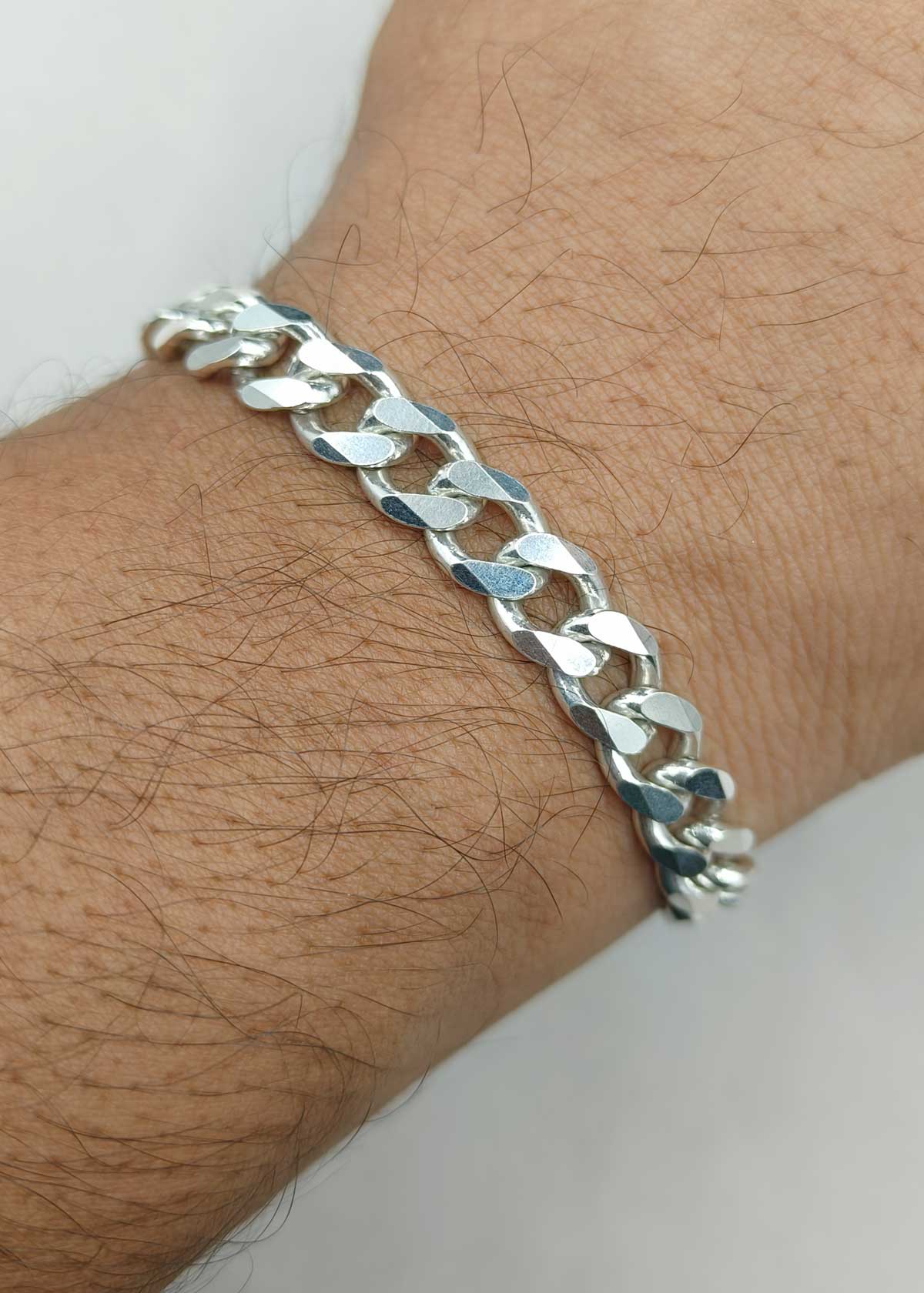 92.5 Sterling Silver Bold Curb Link Style Loose Bracelet For Men