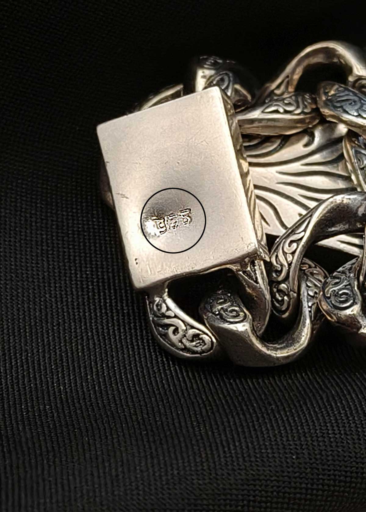 92.5 Sterling Silver Lion Symbol Oxidized Curb Chain Men’s Bracelet