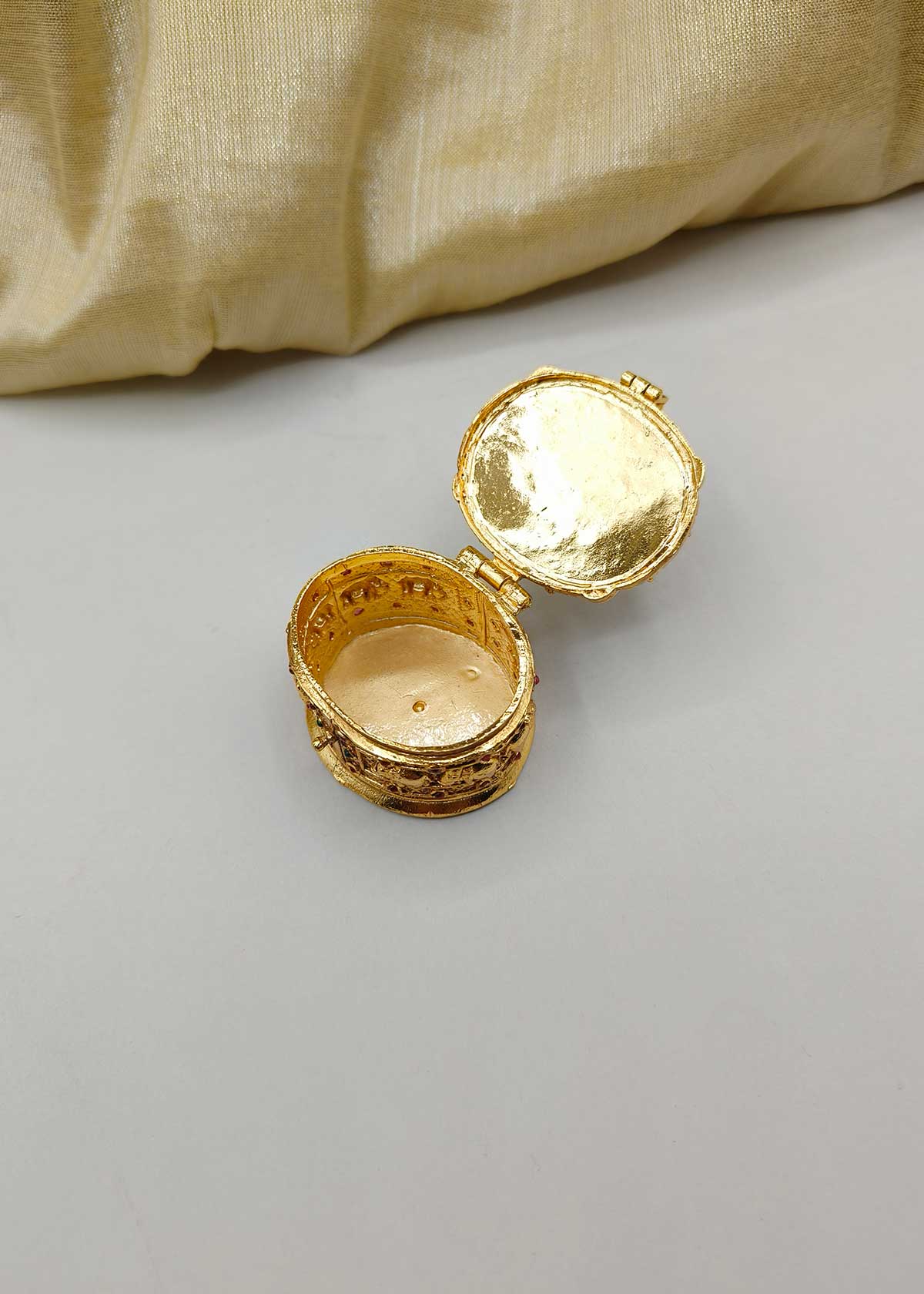 Floral Antique Gold Plated Kundan And Pearl Kumkum Box/ Sindoor Box