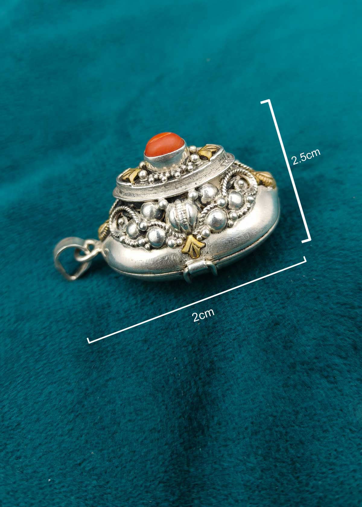 92.5 Sterling Silver Oval Shape Kumkum Box/ Sindoor Box With Coral Stone