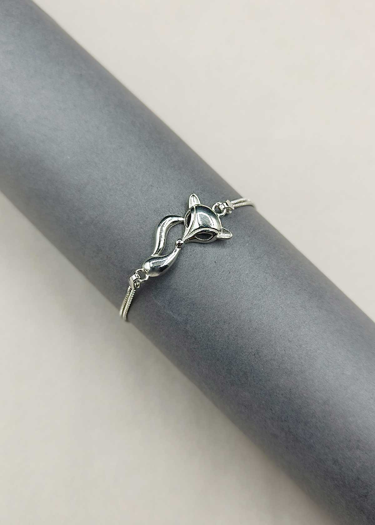 92.5 Sterling Silver Fox Motif Adjustable Loose Bracelet For Women