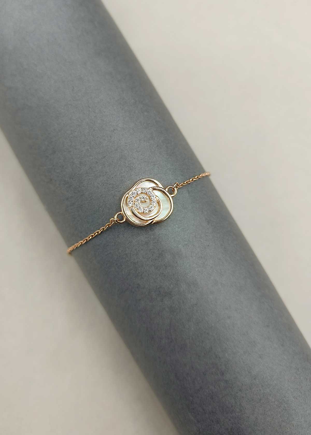 92.5 Sterling Silver Rose Gold Plated Cubic Zircon Mother Of Pearl Floral Loose Bracelet