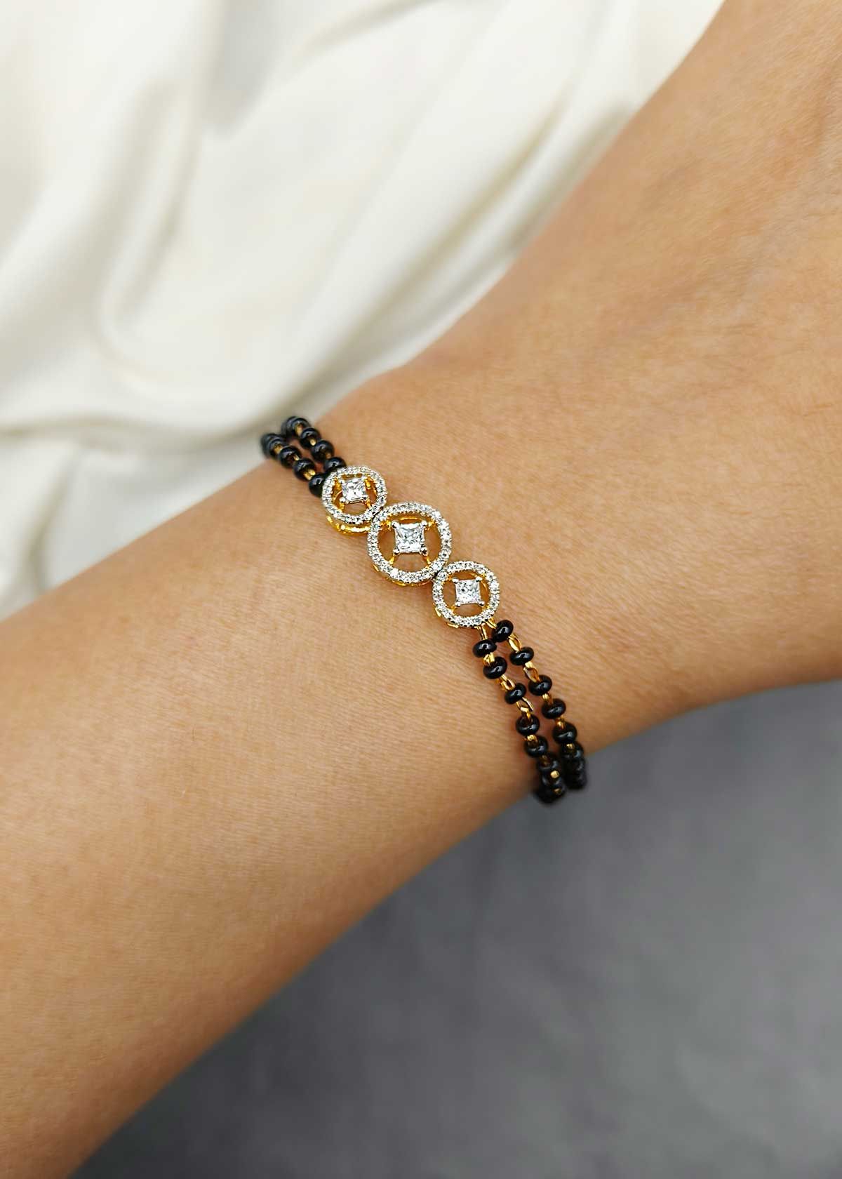 92.5 Sterling Silver Two Tone Three Circle Cubic Zircon Mangalsutra Loose Bracelet