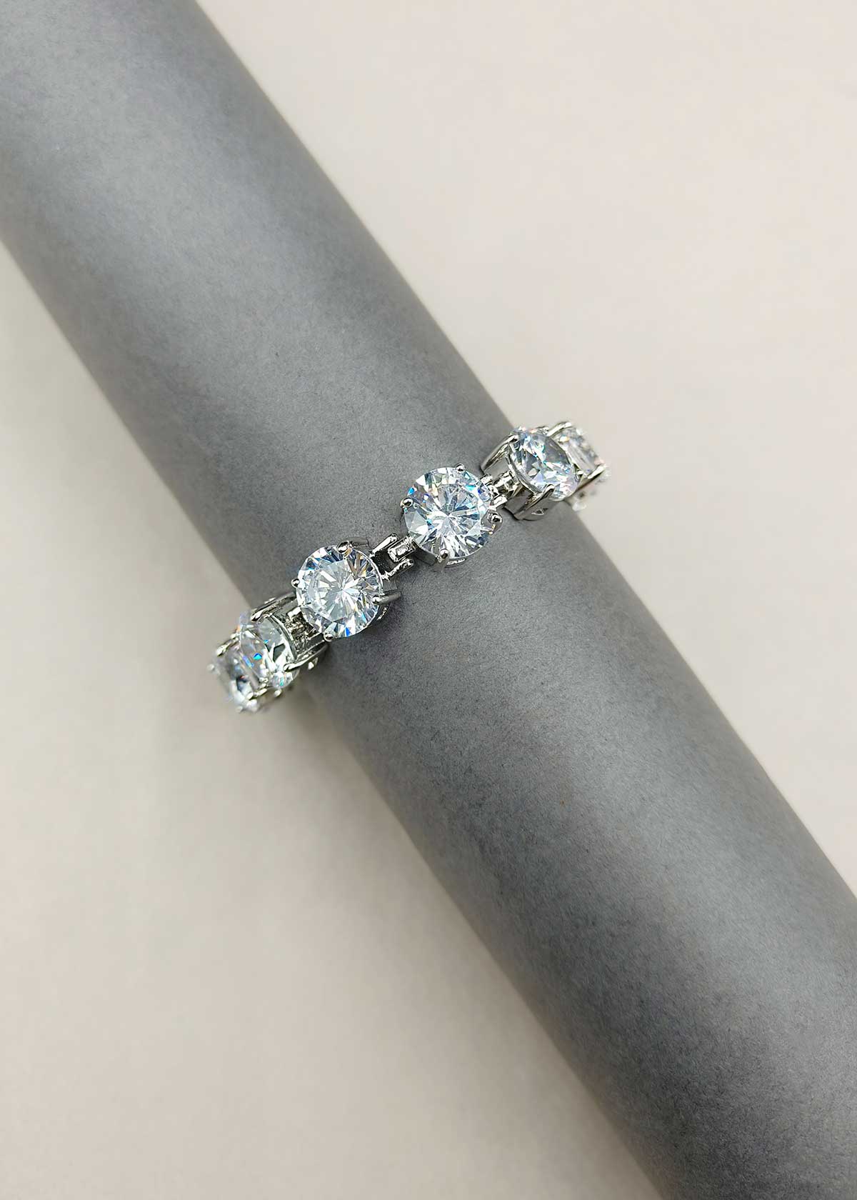 Elegant Round Cut Diamond Style Dual Tone Tennis Loose Bracelet