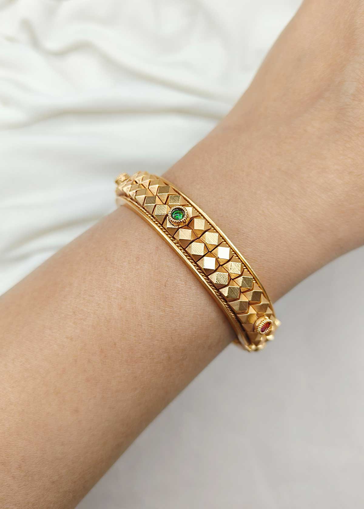 Geometric Patterned Antique Gold Polished Stone Studded Openable Bangles (Pair)