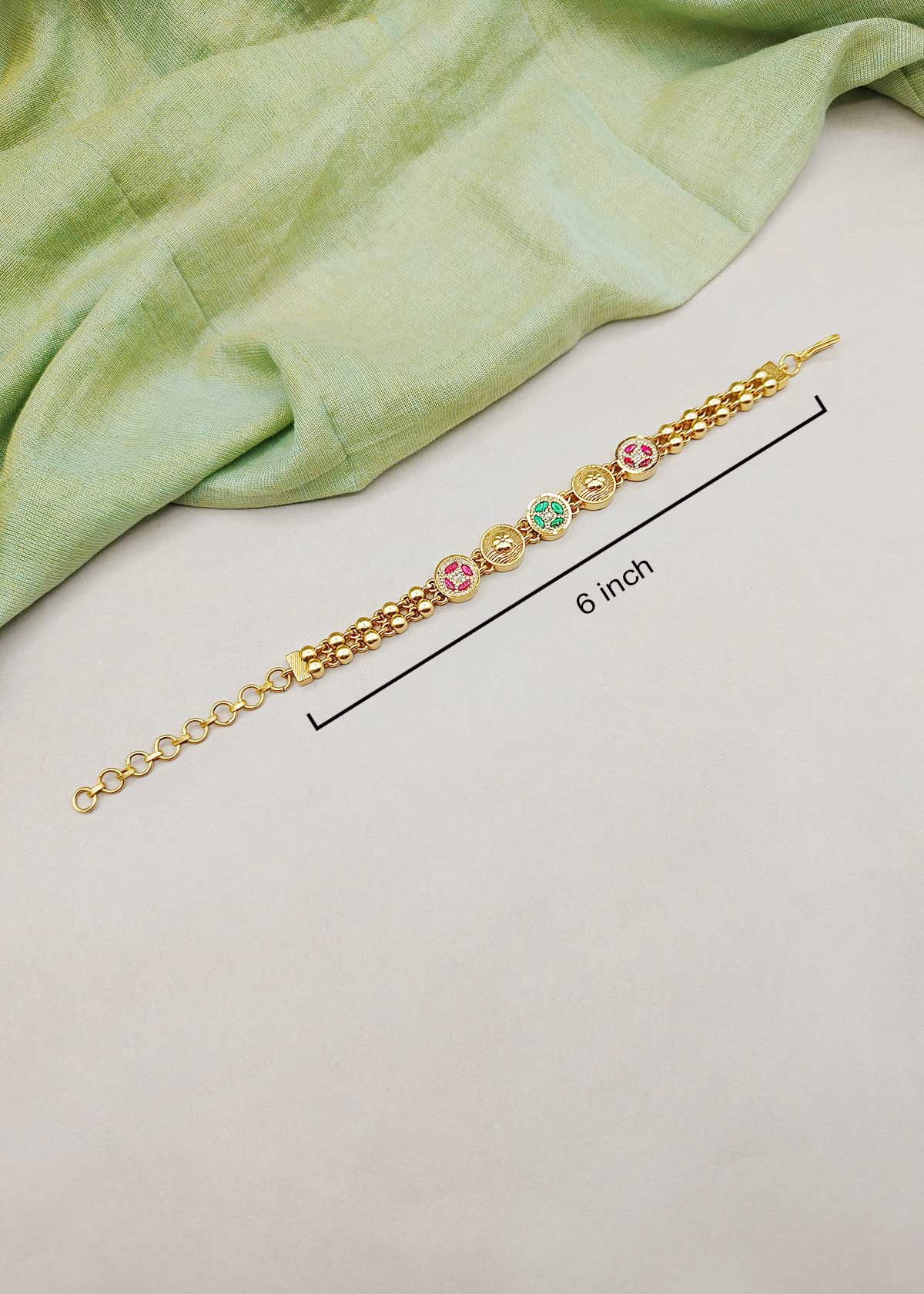 Five Circular Motifs Matt Gold Plated Cubic Zircon Loose Adjustable Bracelet