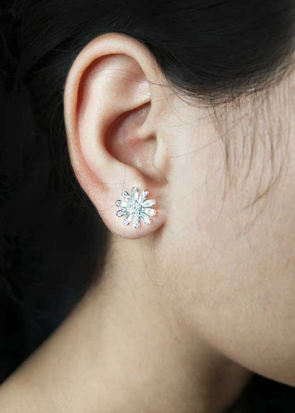 Floral Elegance Silver Plated Cubic Zircon Adjustable Short Necklace Set For Women