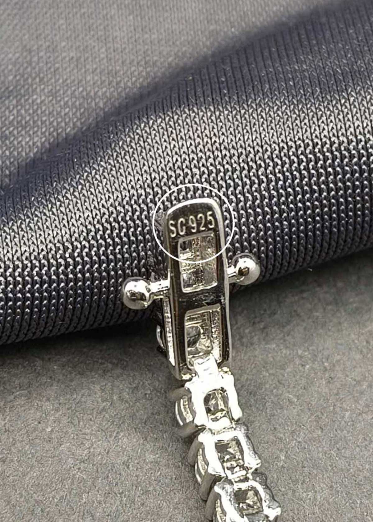 92.5 Sterling Silver Round Cubic Zircon Adjustable Loose Bracelet