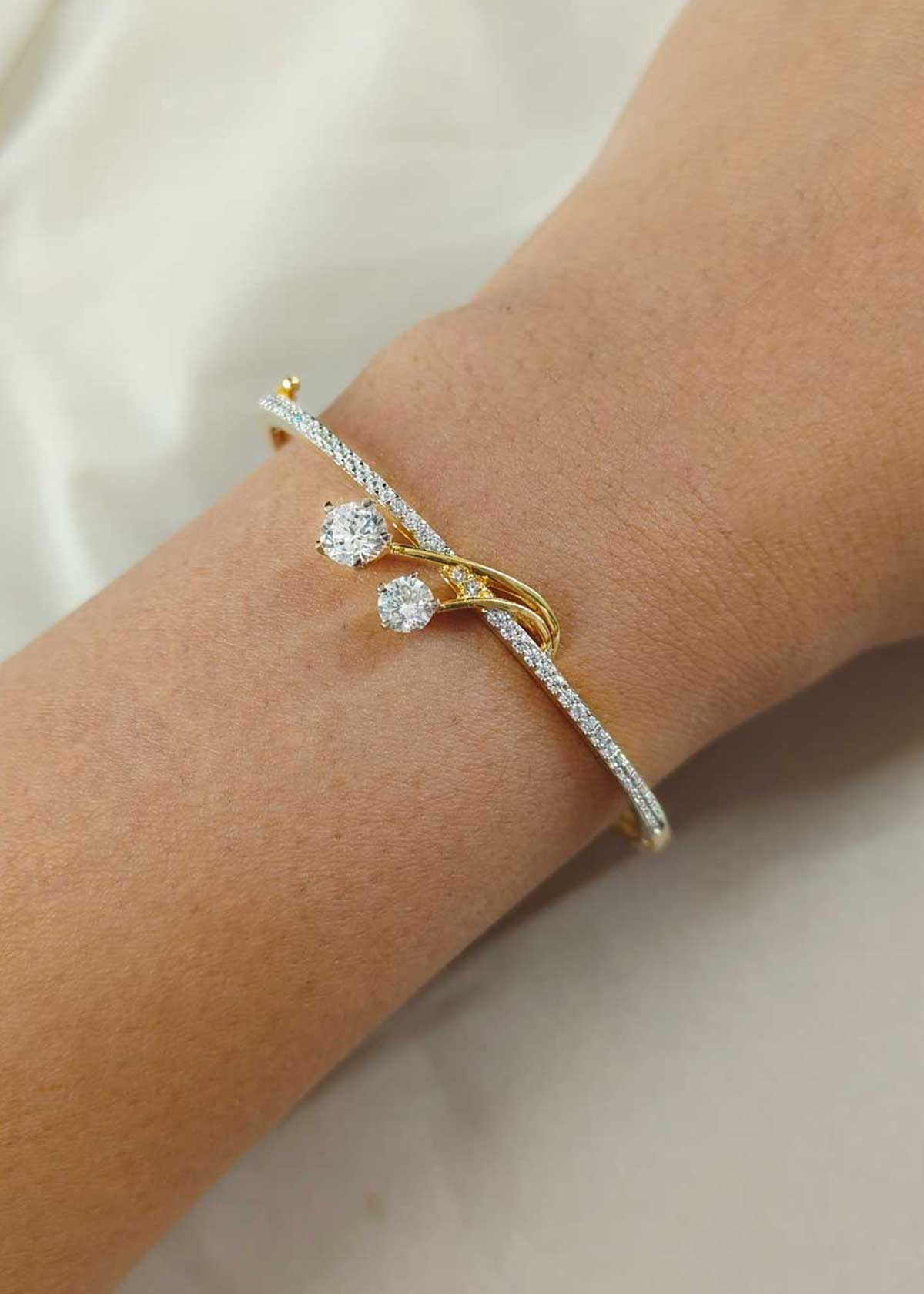 Stunning Dual Tone Twin Solitaire Openable Kada For Women