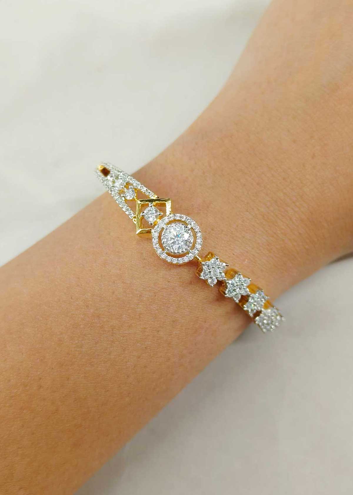 Stunning Star Shaped Floral Design Cubic Zircon Gold And Silver Plated Openable Kada