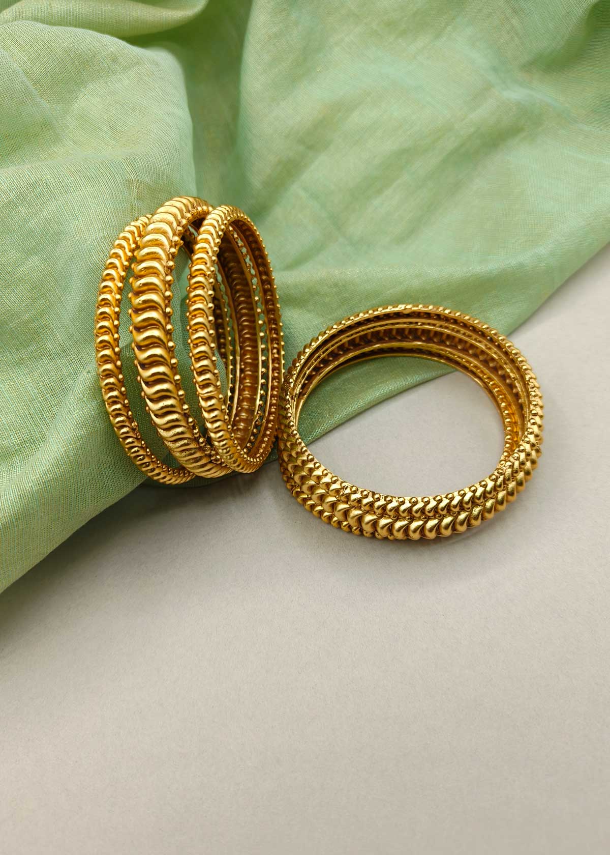 Heritage Wave Pattern Antique Gold Fixed Bangles With Beaded Border Detail (6Pcs)