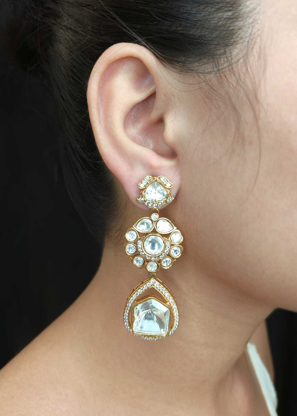 Elegant Matt Finish Polki Style Kundan Short Necklace Set With Shimmering Cubic Zircon